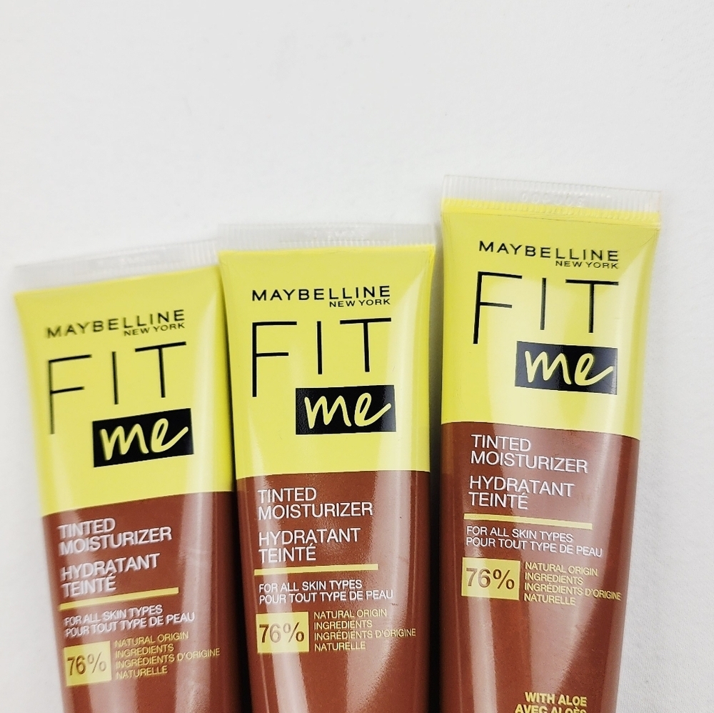 FIRM PRICE 🔥Maybelline Fit Me Tinted Moisturizer BUNDLE OF 3 - Picture 5 of 6